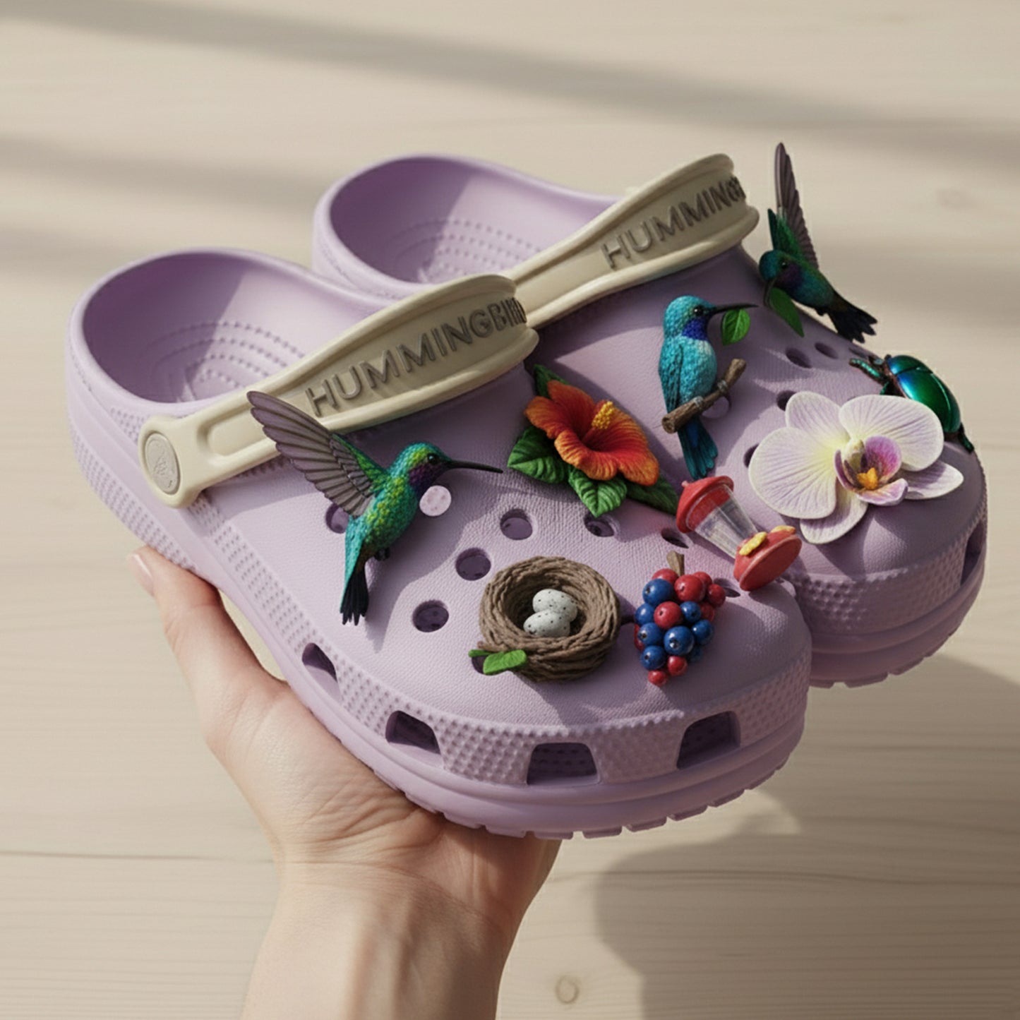 PREMIUM Hummingbird CLOGS WITH CHARMS LNTH